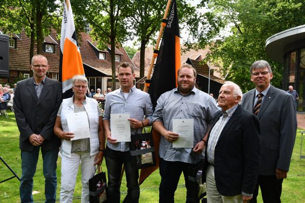 AOL_0642 [max. 2 MB]