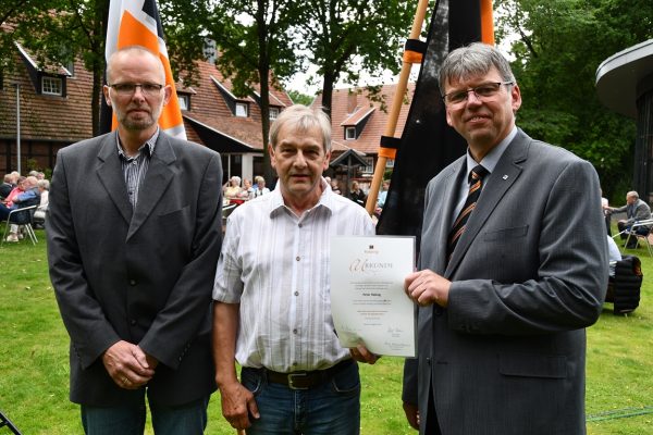 AOL_0644 [max. 2 MB]