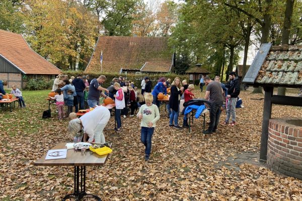 3BFC1B85-98DD-4454-86D6-7929B90C7251_1_105_c